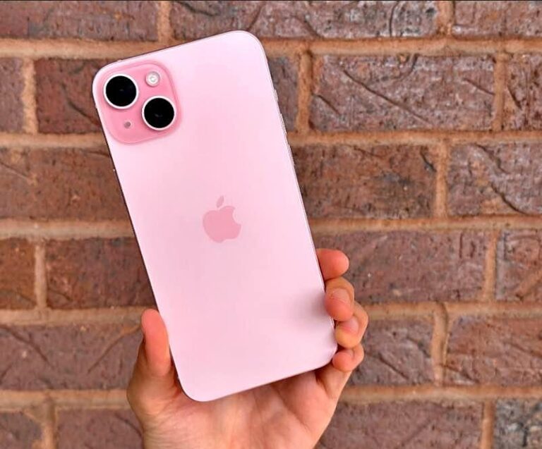 Apple iPhone 15 128GB photo review
