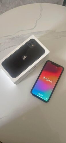 Apple iPhone 11 128GB photo review
